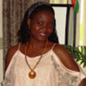 Meet your Posher, Caroline